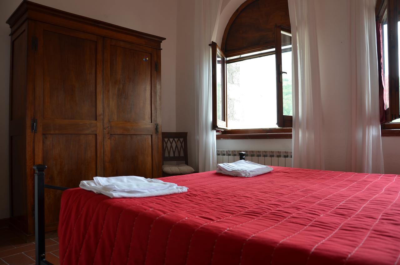 B&B Palazzo Sassatelli Cascia Exterior photo